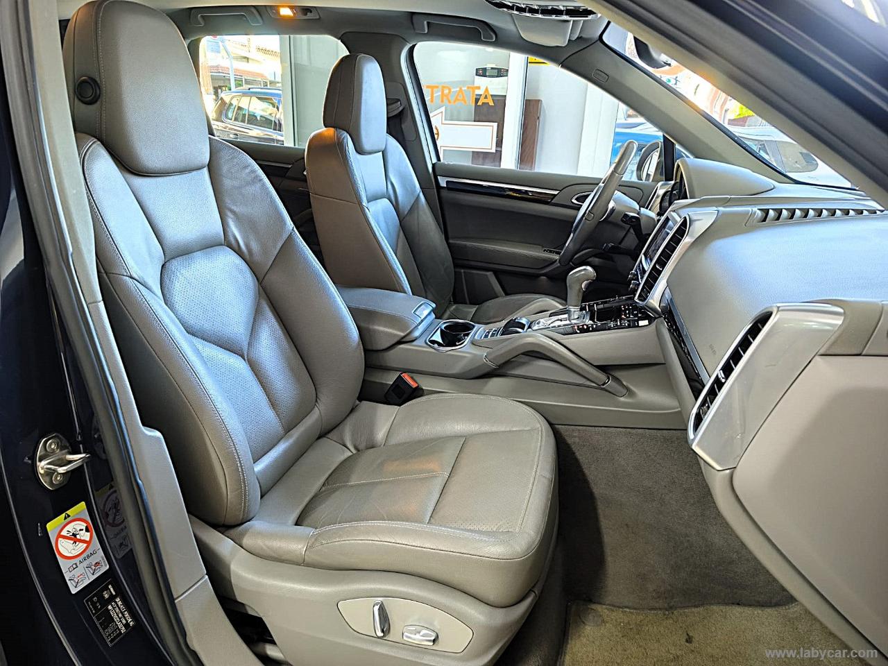 PORSCHE Cayenne 3.0 Diesel 139.000KM*ITA