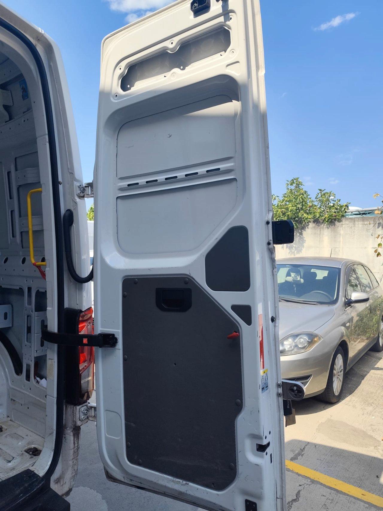 Volkswagen Crafter 35. TDI 140 CV L3H3