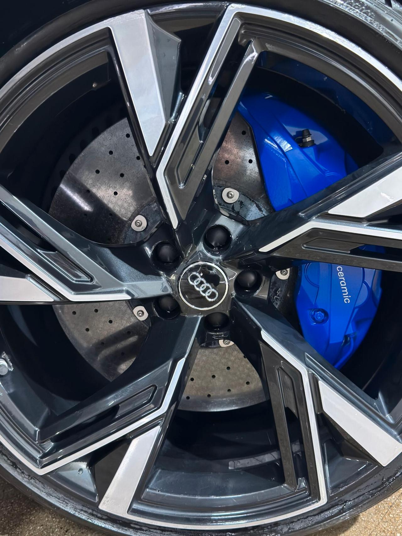 Audi RS6 RS 6 Avant 4.0 TFSI V8 quattro tiptronic