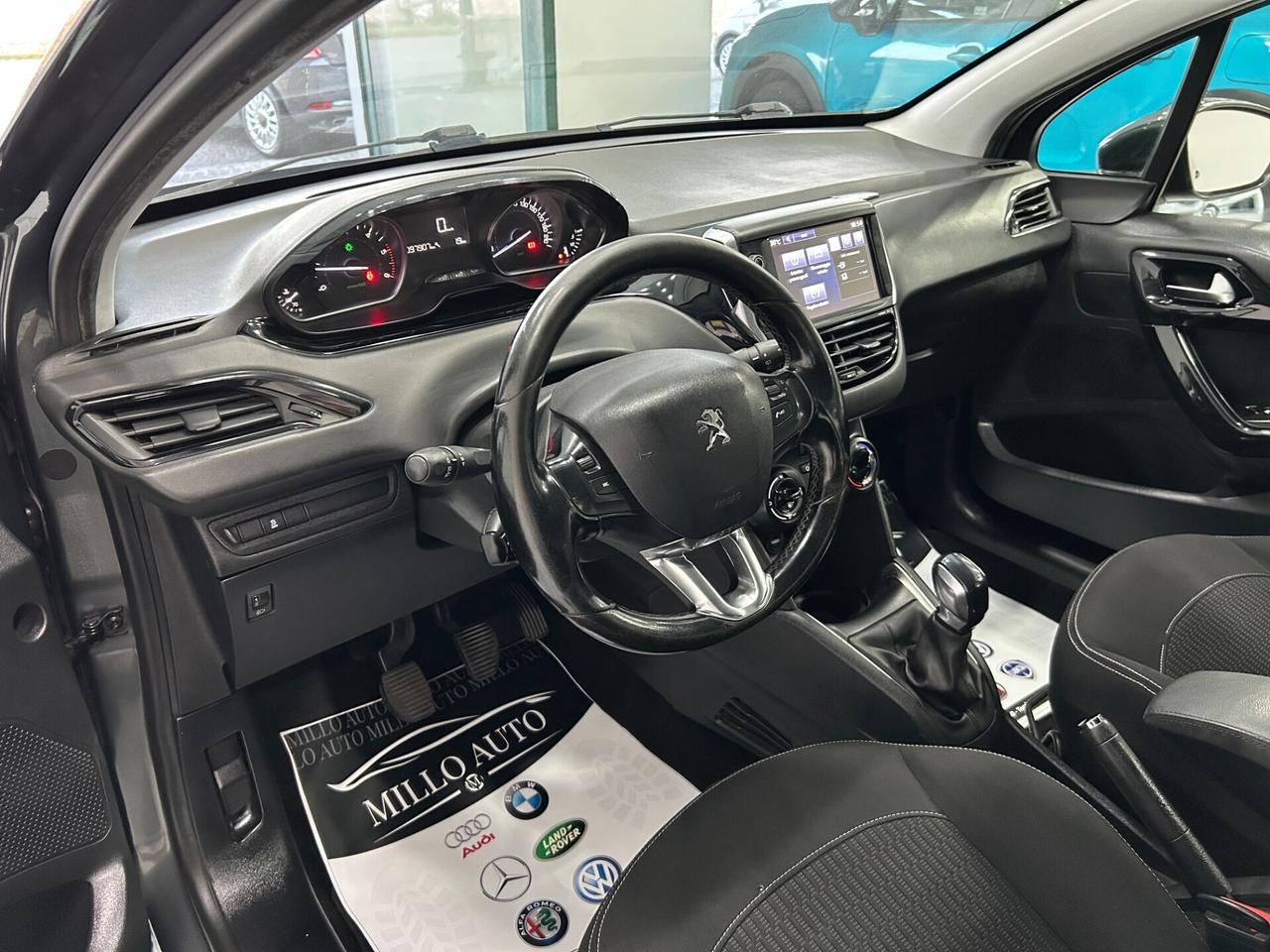 Peugeot 208 BlueHDi 75 5 porte Allure
