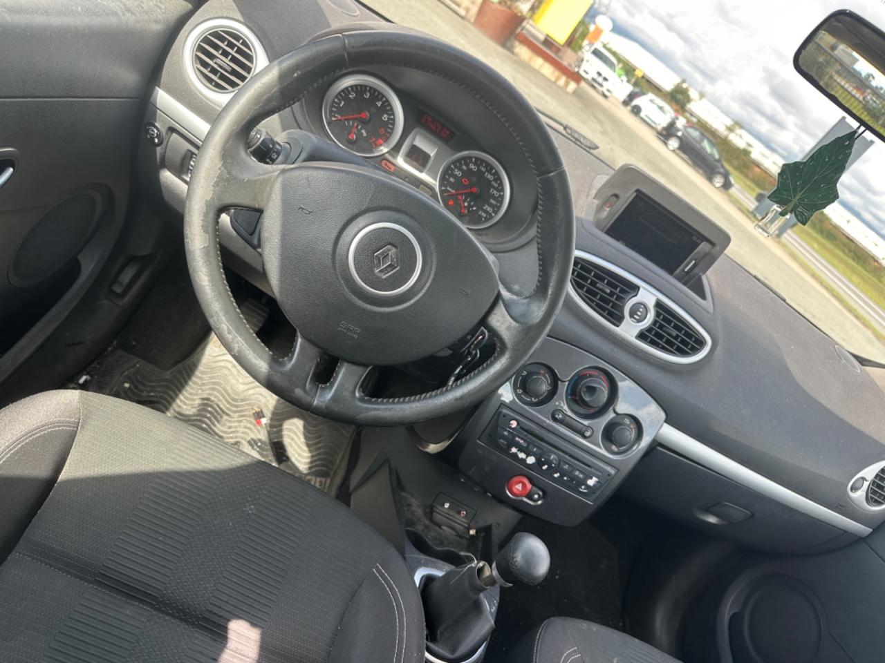 Renault Clio 1.2 16V 5 porte GPL Dynamique
