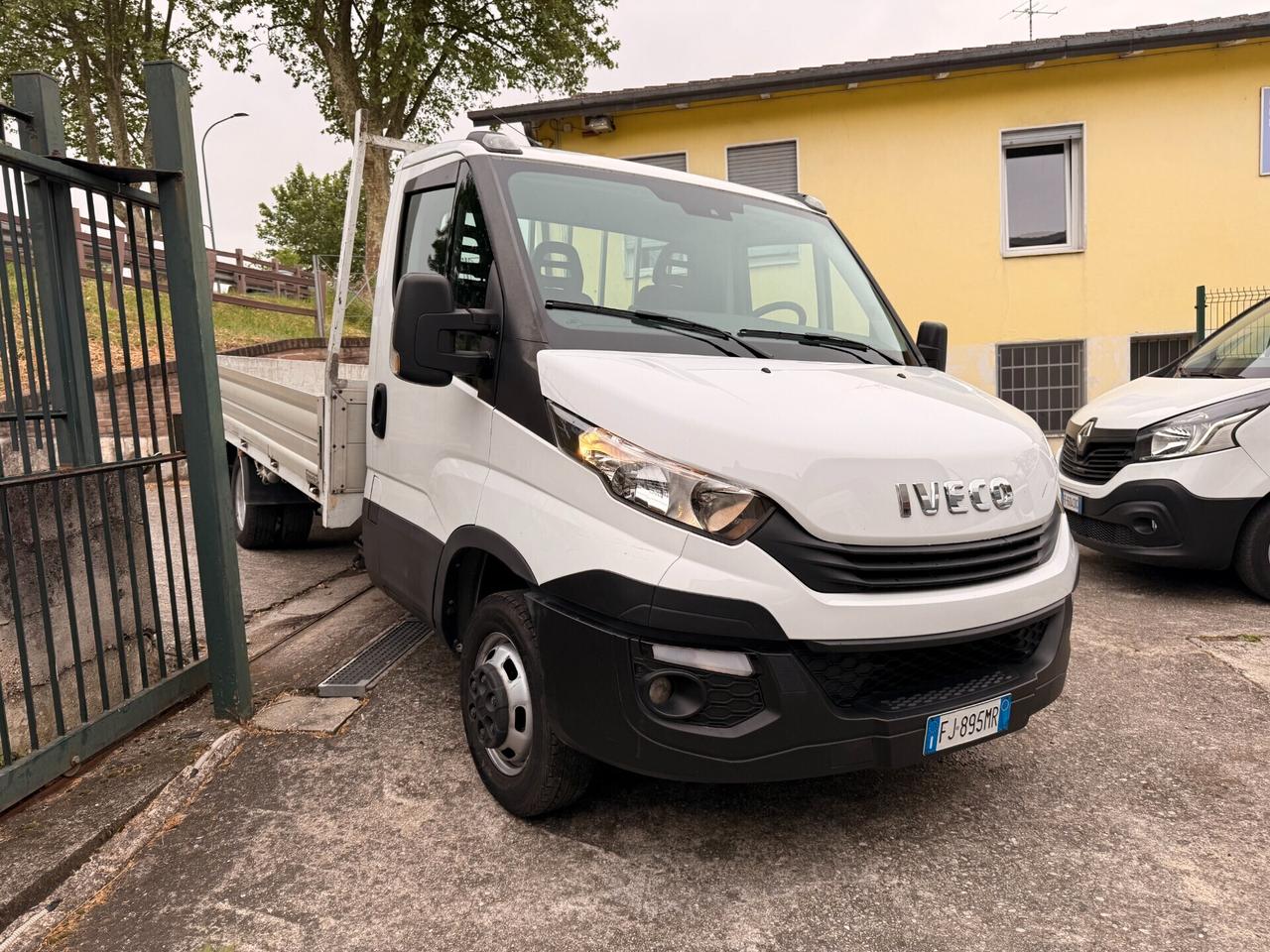 Iveco daily 35C15 (3.0) Cassone fisso IVA COMPRESA