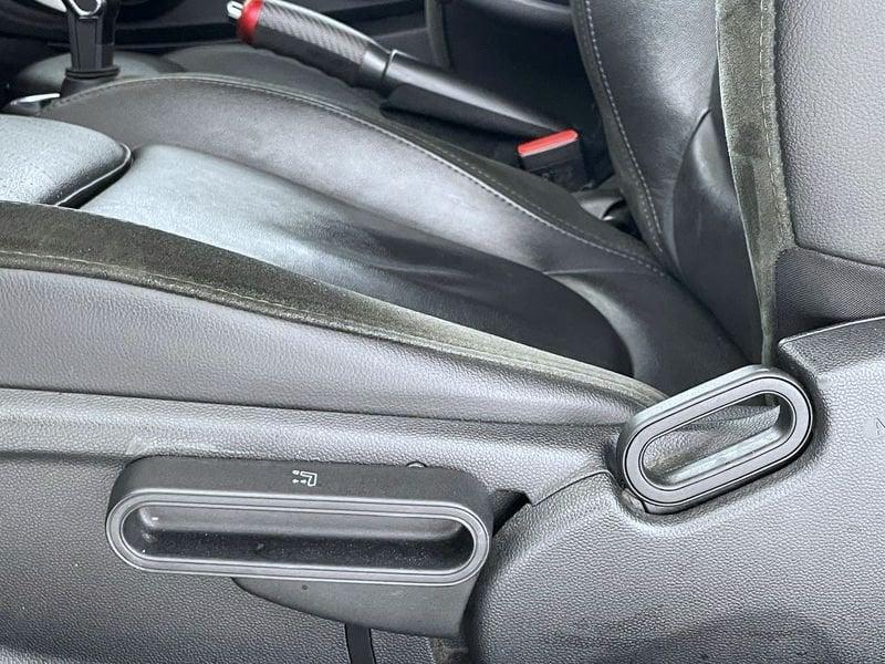 MINI Mini Cooper SD Hype automatica