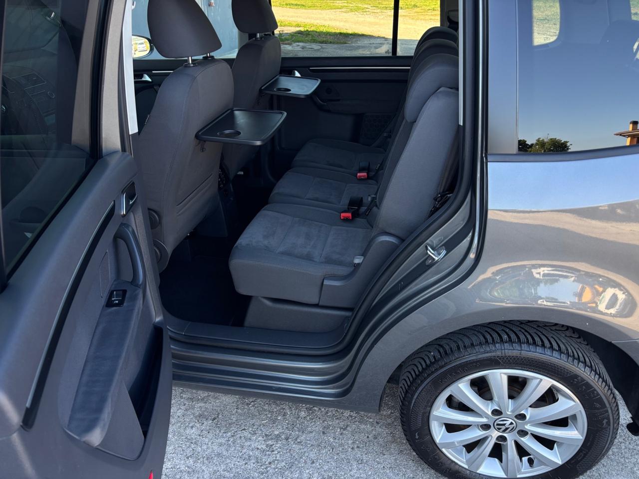 Volkswagen Touran 2.0 TDI 140 CV DSG Highline