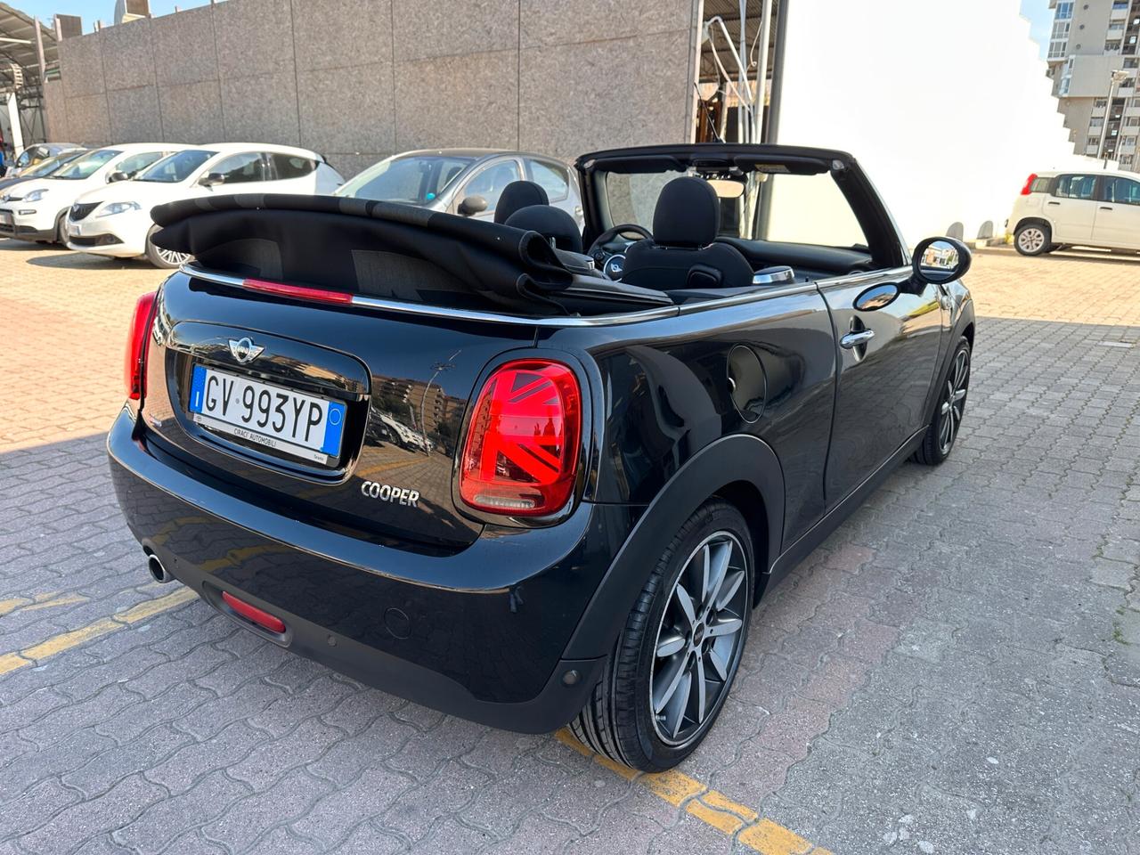 Mini 1.5 Cooper D Boost Cabrio