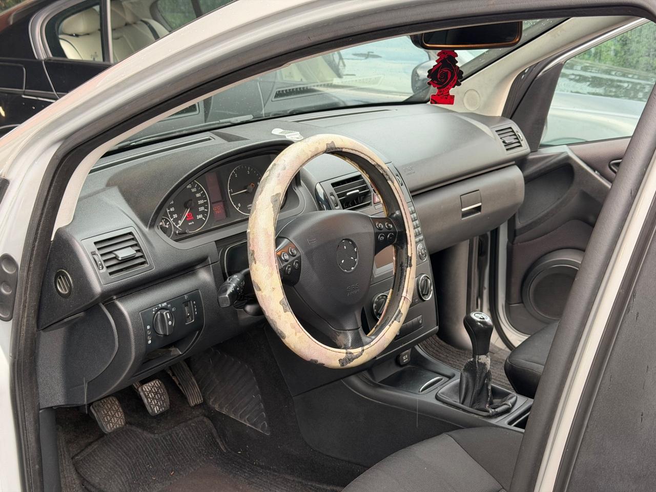 Mercedes-benz A 160 CDI BlueEFFICIENCY Coupé Avantgarde