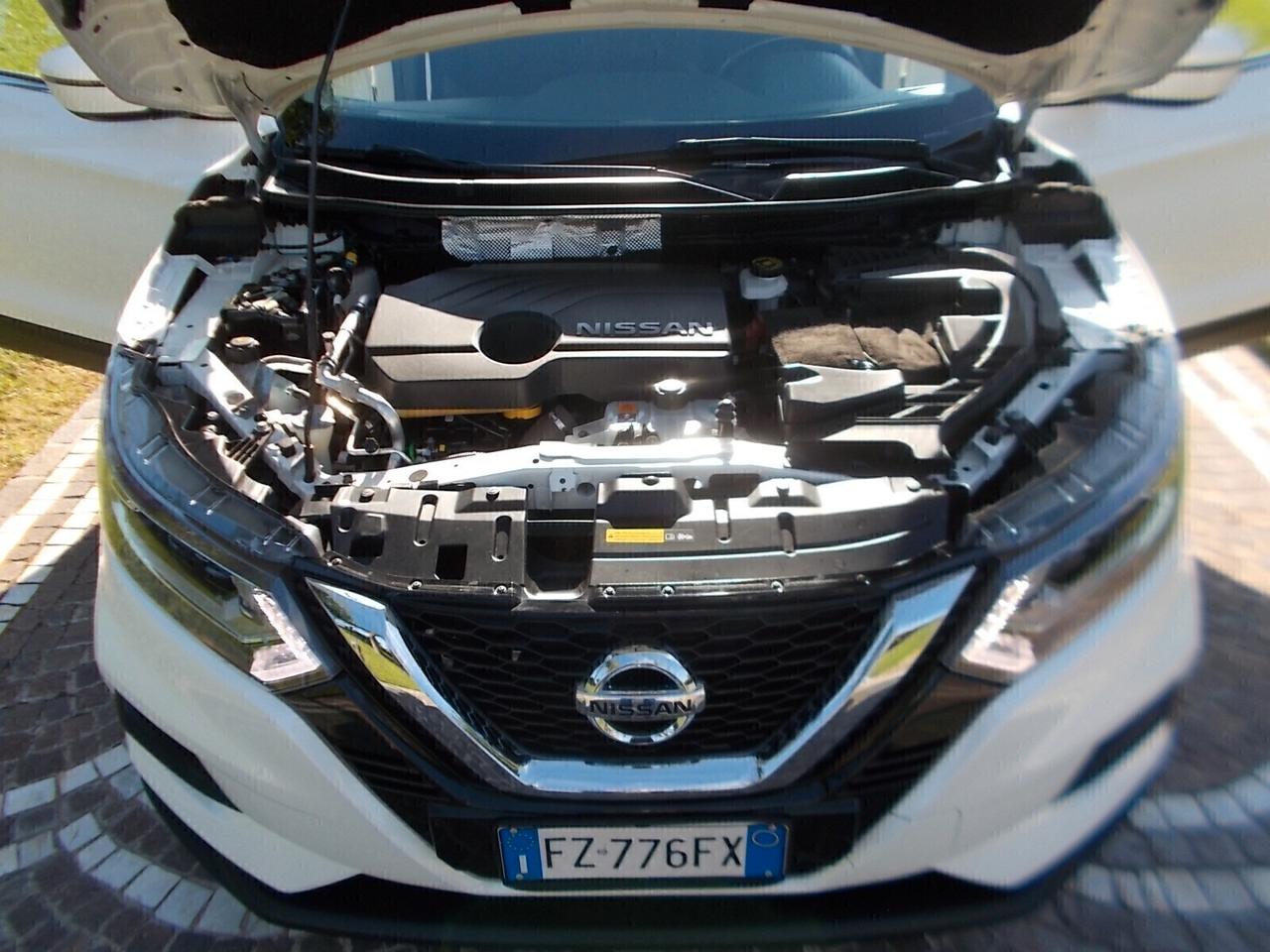 Nissan Qashqai 1.5 dCi *FULL OPT.* da VETRINA