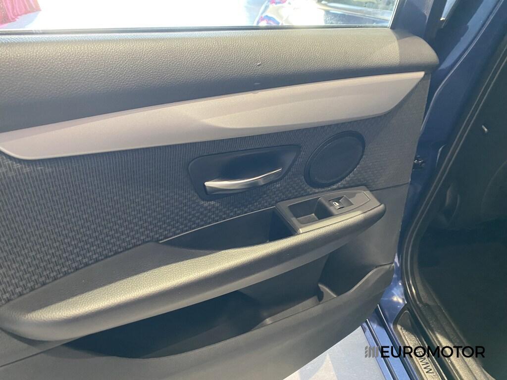 BMW Serie 2 Gran Tourer 218 d Business Steptronic