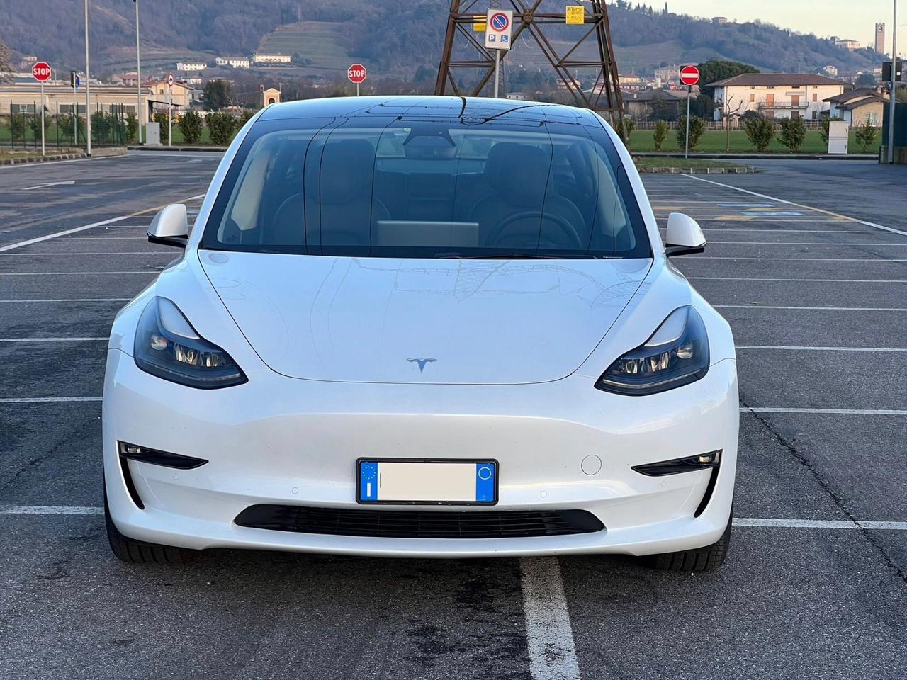 Tesla Model 3 Long Range Dual Motor AWD