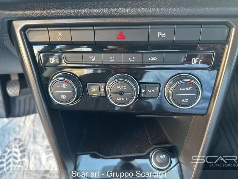 Volkswagen T-Roc 1.6 TDI SCR Style BlueMotion Technology NEOPATENTATI *PREZZO REALE NON VINCOLATO A FINANZIAMENTO*