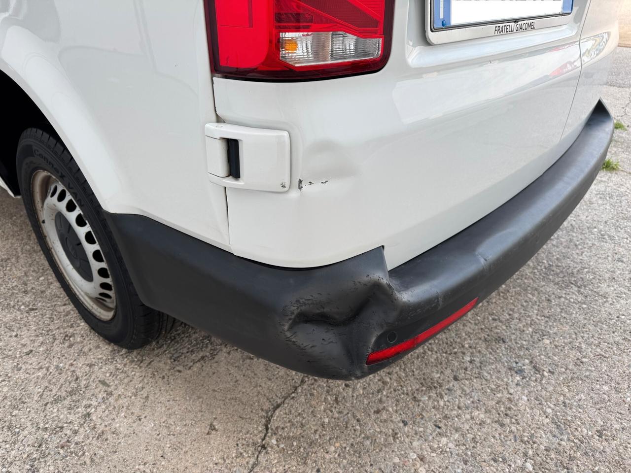 Volkswagen T6 Transporter 28 2.0 TDI MOTORE KO
