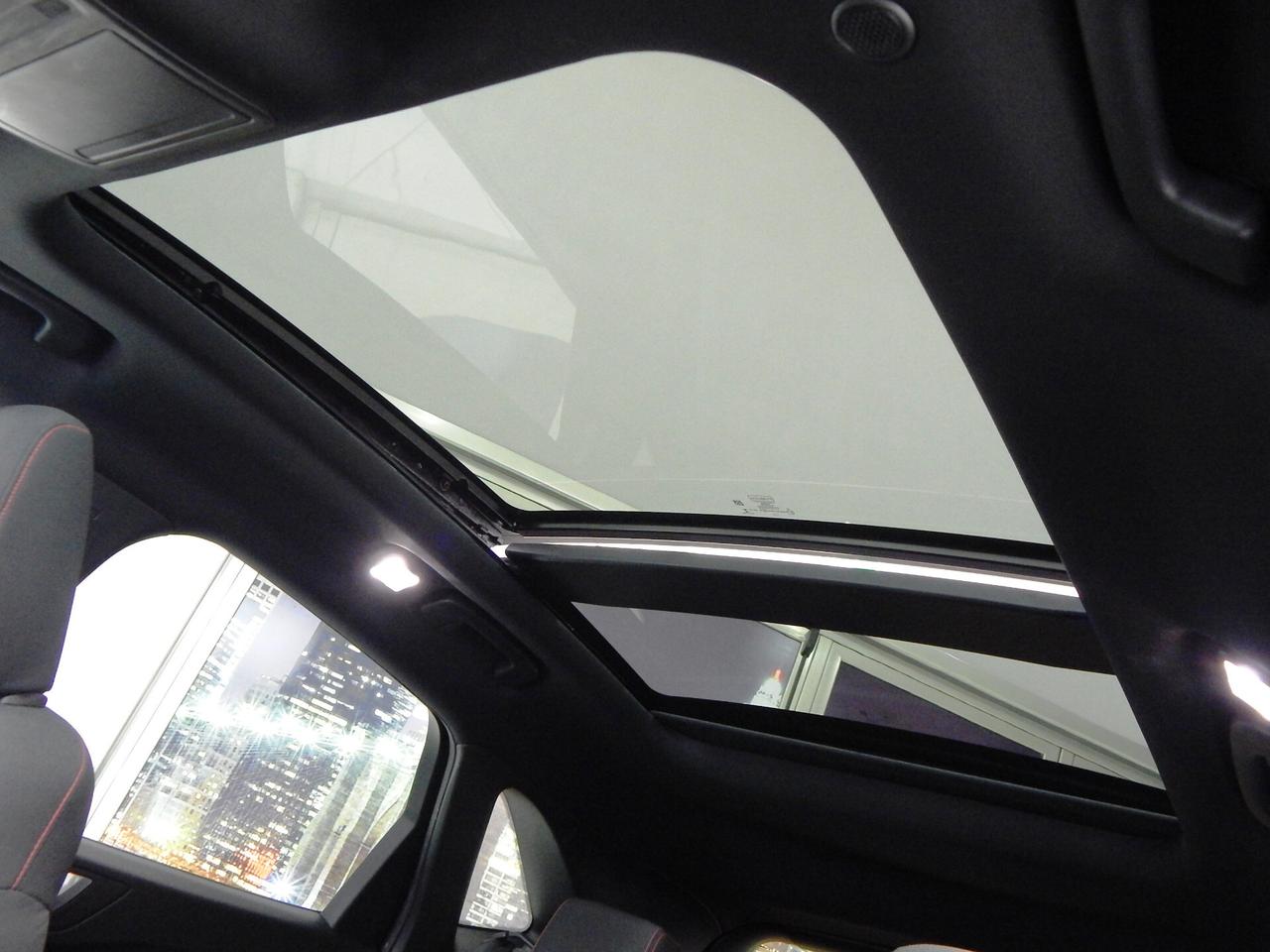 Ford Kuga 1.5 ecoblue ST-Line 2wd 120cv Aut. TETTO-NAVI-LED