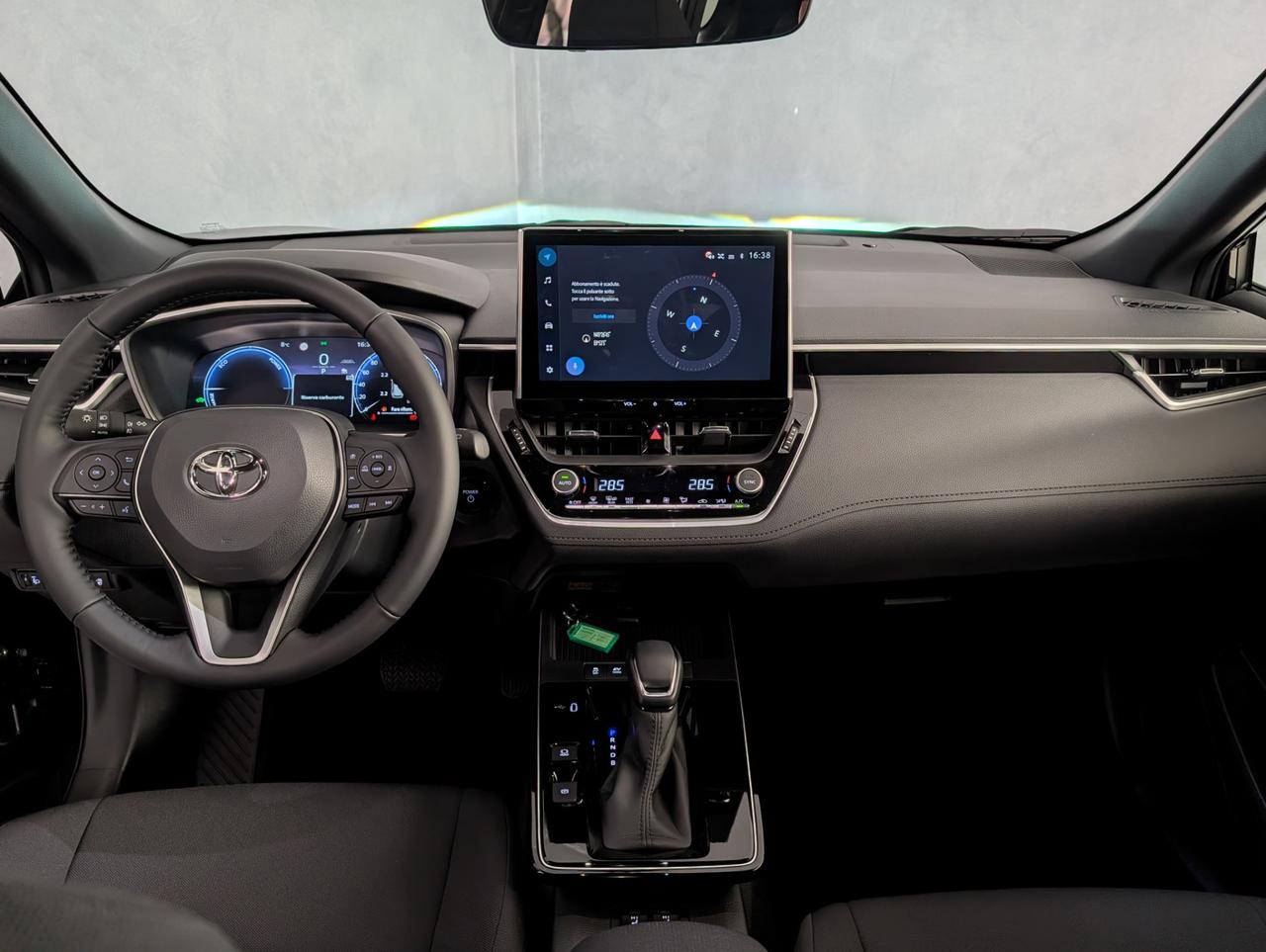 Toyota 1.8 Hybrid 140cv e-cvt Icon Style