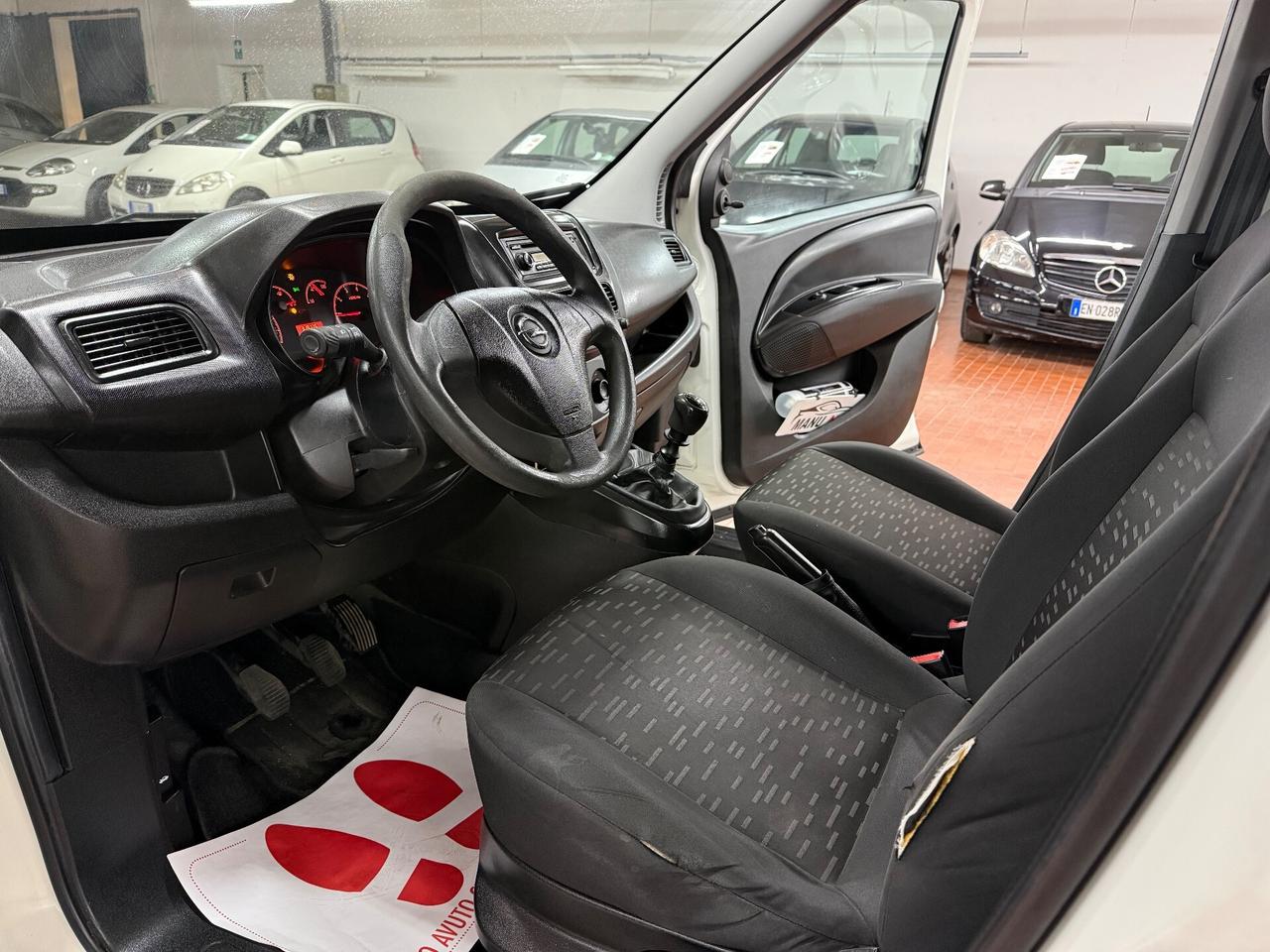 Opel Combo 1.6 CDTI 105CV Euro 6