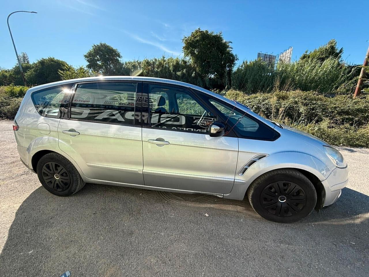 Ford S-Max 1.8 TDCi 125CV Titanium