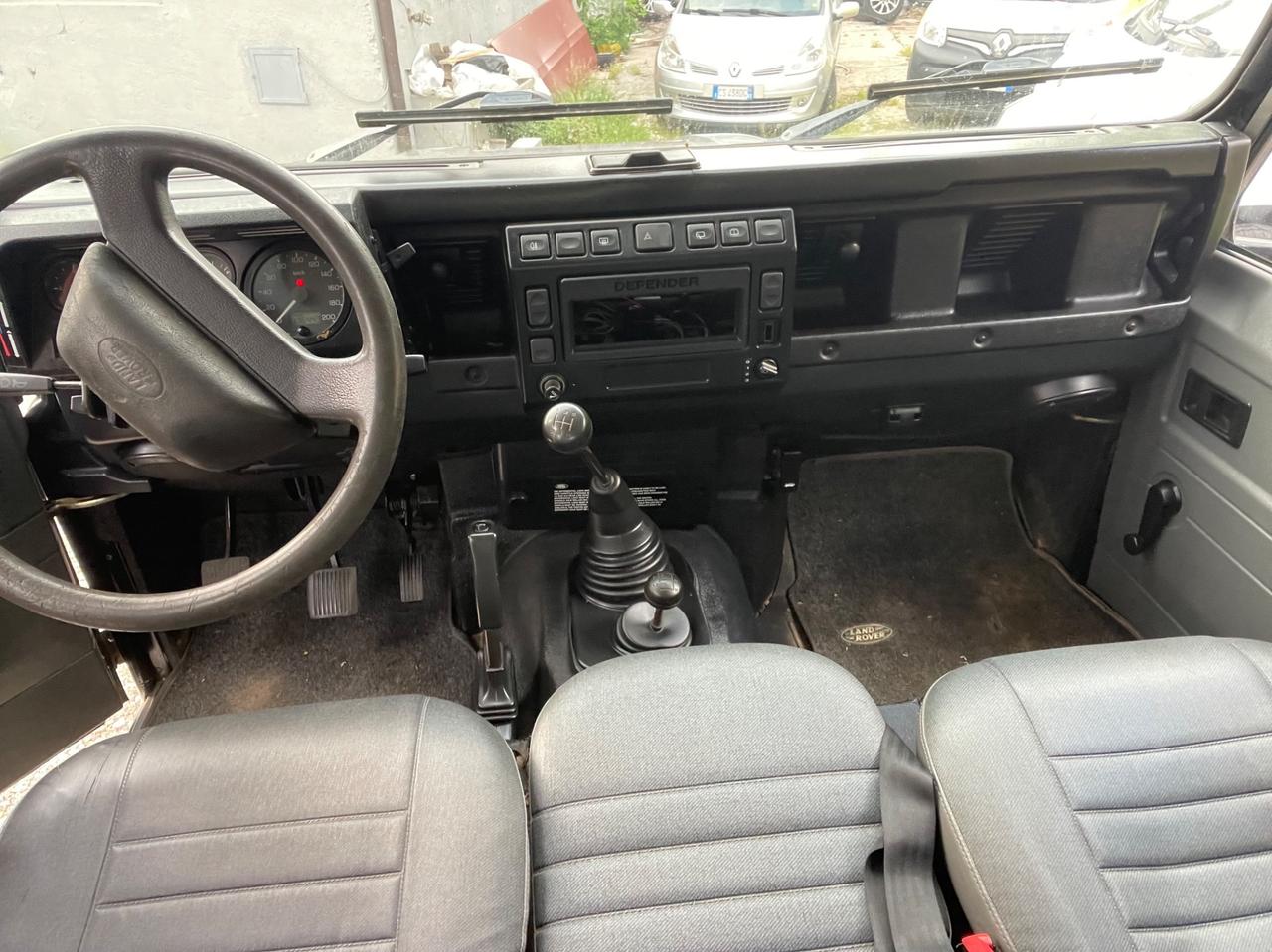 Land Rover Defender 90 2.5 Td5 Station Wagon SE