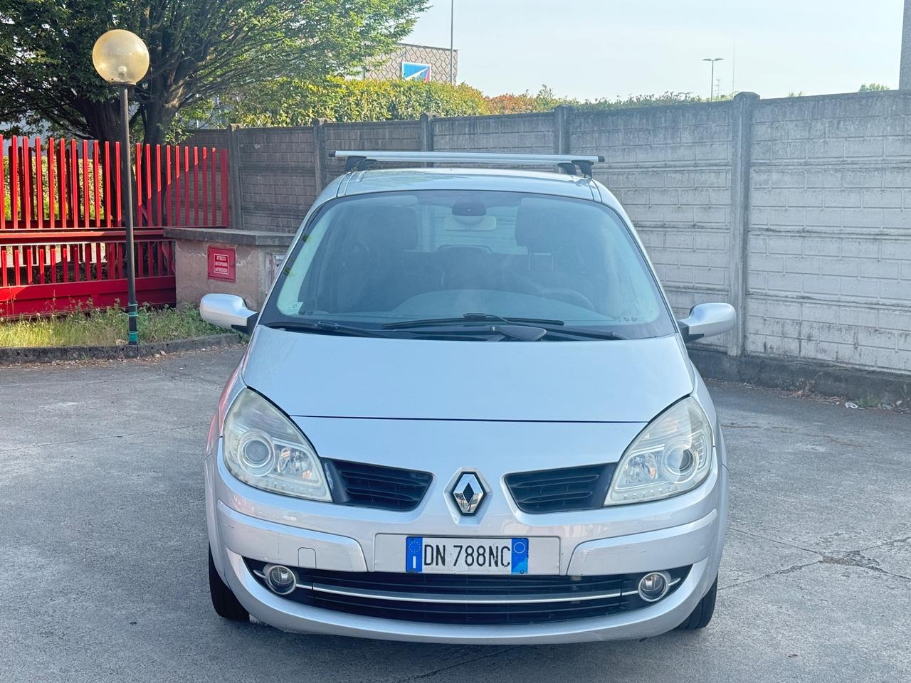 Renault Scenic Scénic 1.9 dCi/130CV Serie Speciale PlayStation Portable