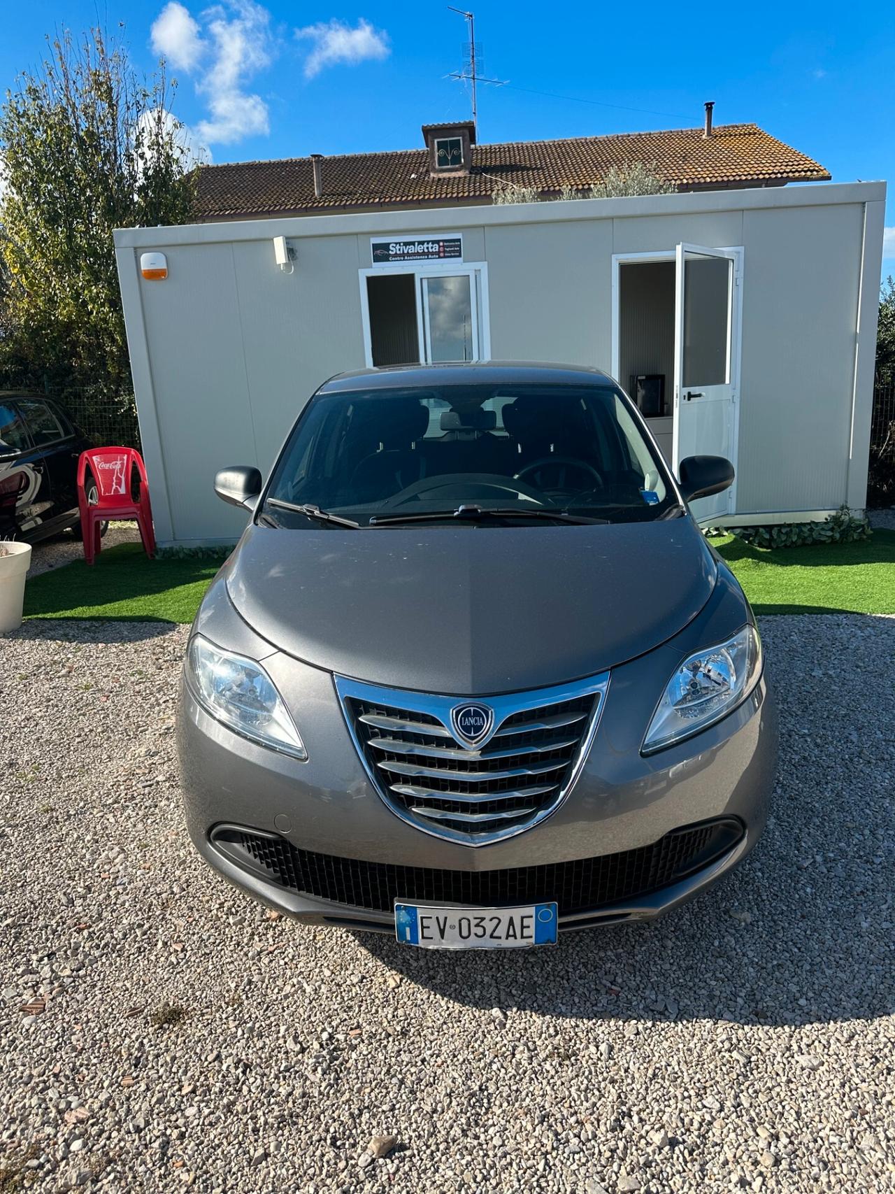 Lancia Ypsilon 1.2 69 CV GPL