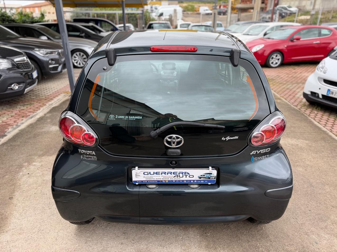 Toyota Aygo 1.0 5 porte Now Connect KM CERTIFICATI