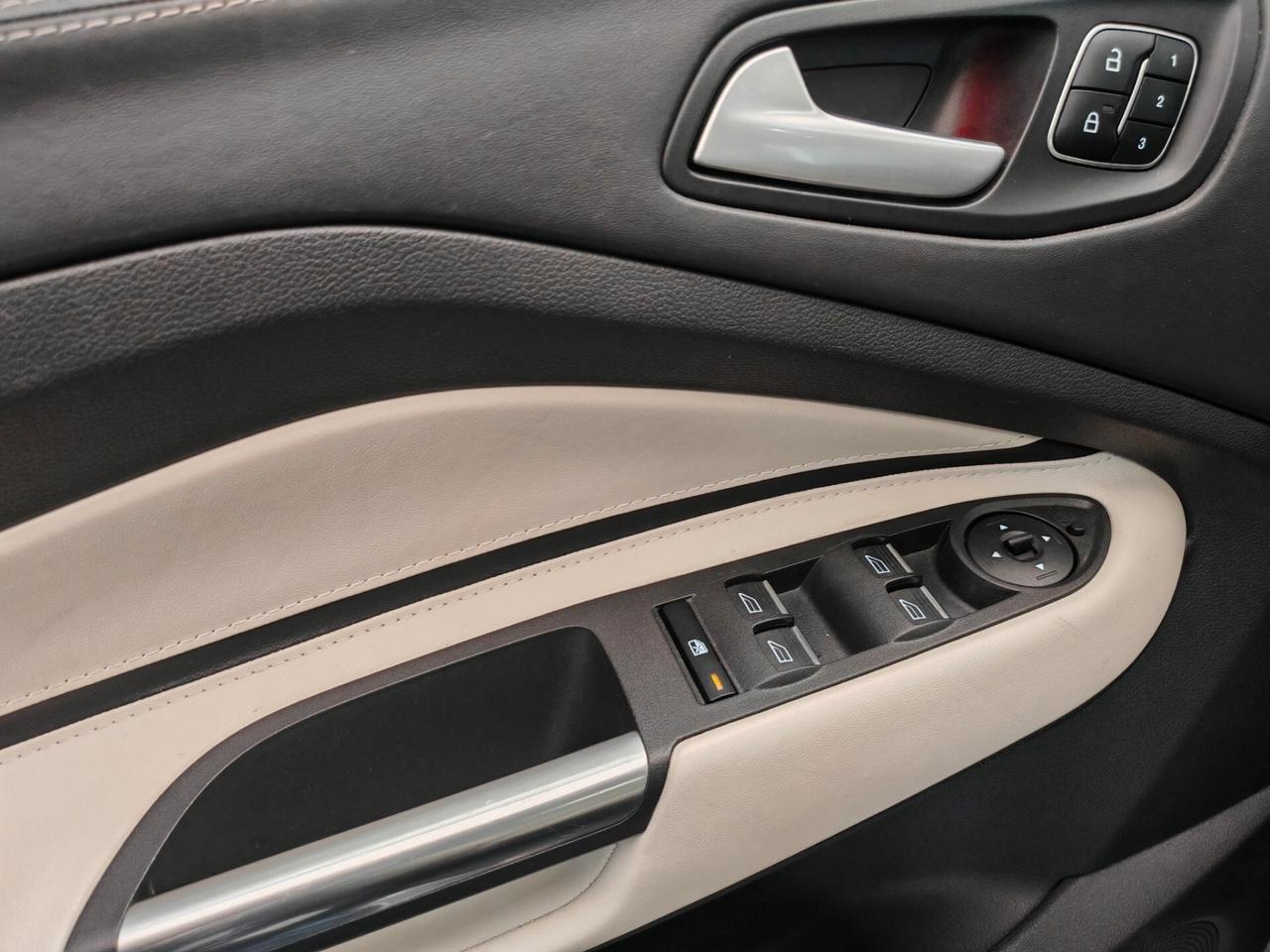 Ford Kuga 2.0 TDCI 180 CV S&S 4WD Powershift Vignale