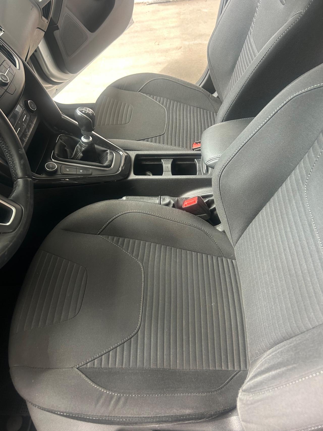 Ford Focus 1.0 EcoBoost 125 CV Start&Stop SW Titanium