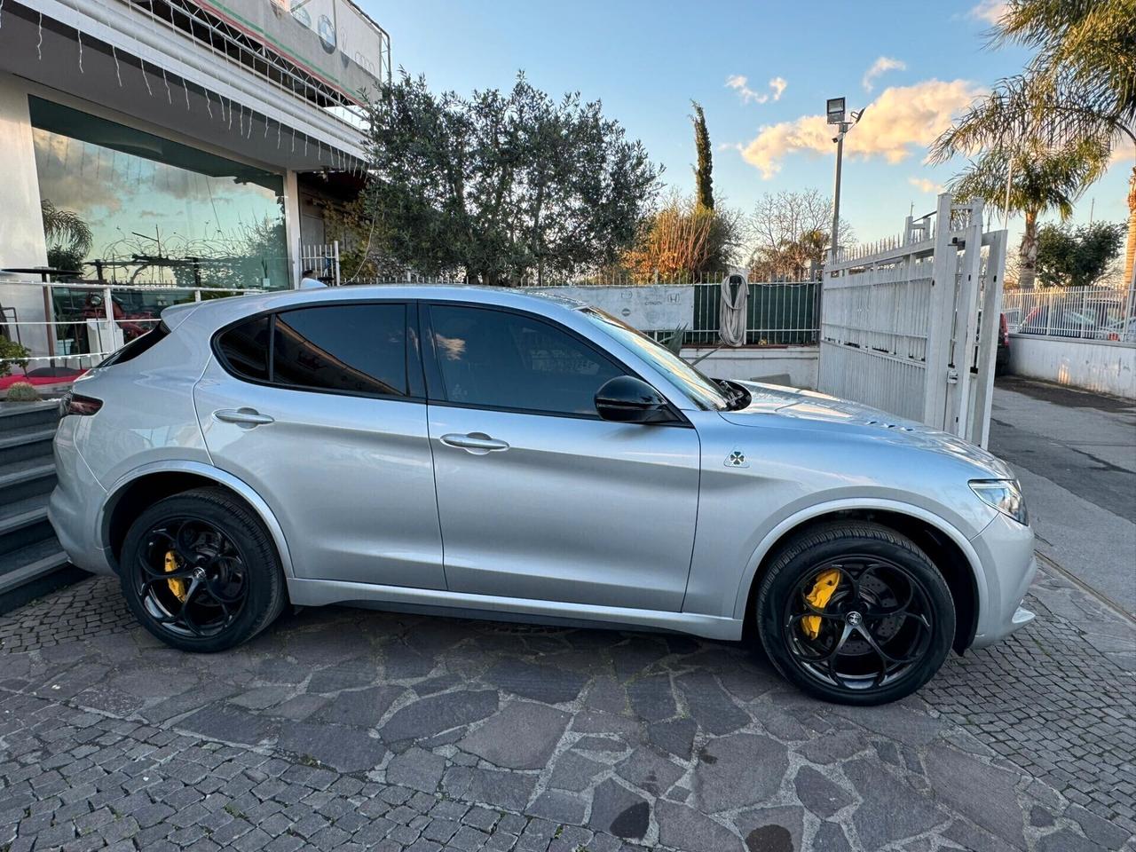 Alfa Romeo Stelvio 2.9 Bi-Turbo V6 510 CV AT8 Quadrifoglio