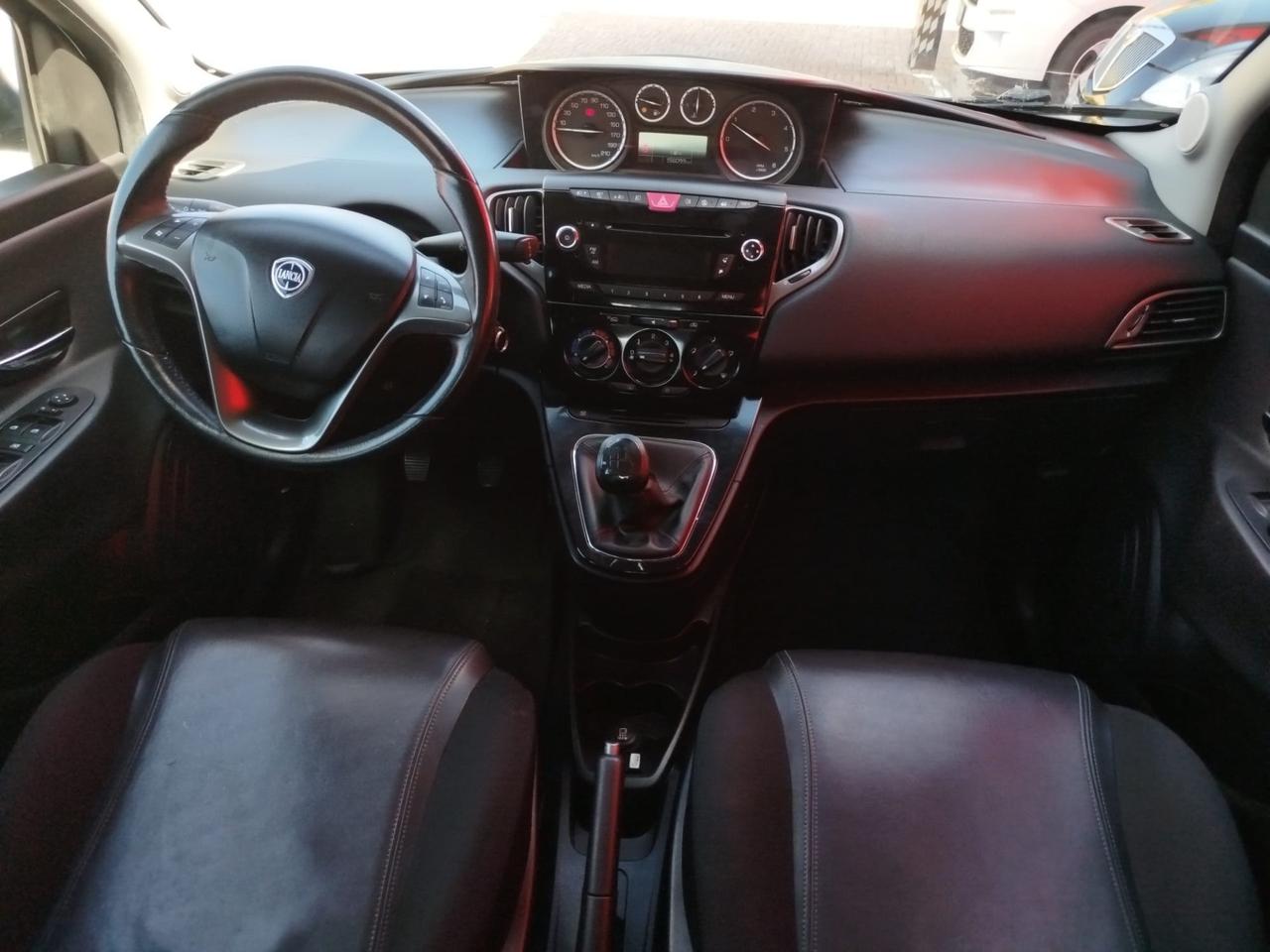 Lancia Ypsilon 1.3 DIESEL MULTIJET 95 CV PLATINUM