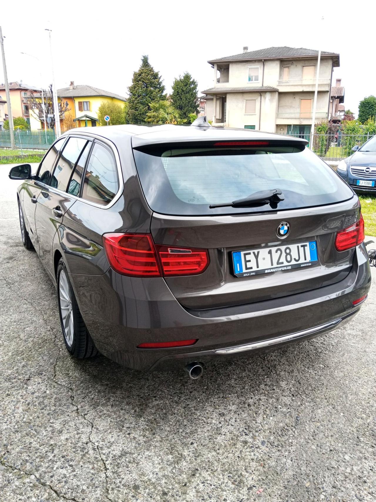 Bmw 318d Touring Luxury Automatica