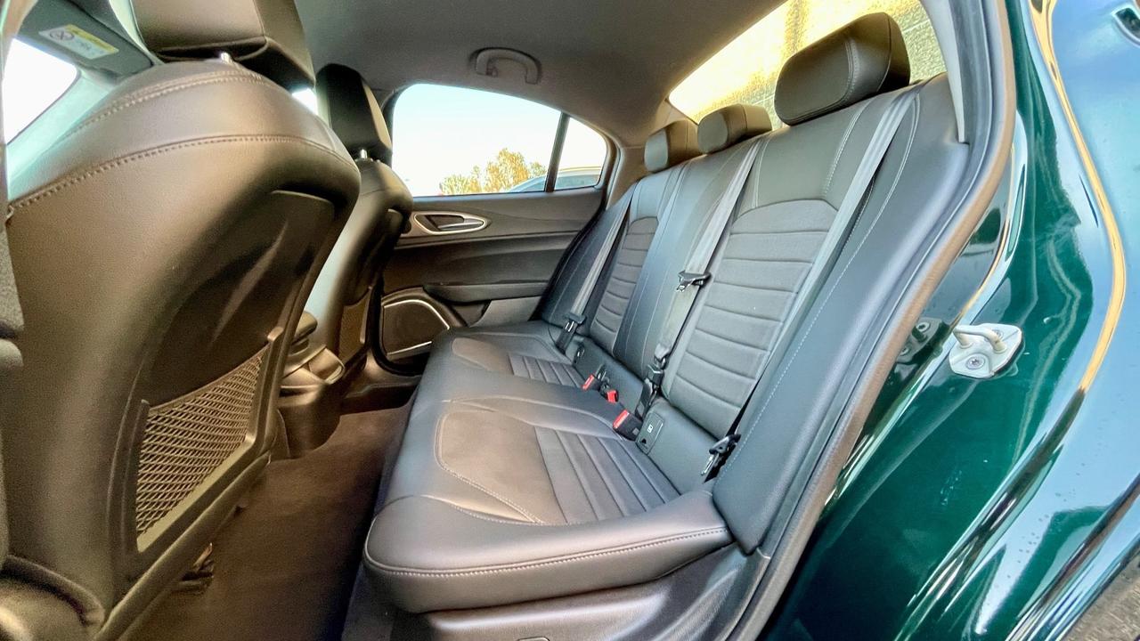 ALFA ROMEO GIULIA 2.2 TURBODIESEL SPRINT 190CV - FULL LED, PELLE, CAR PLAY