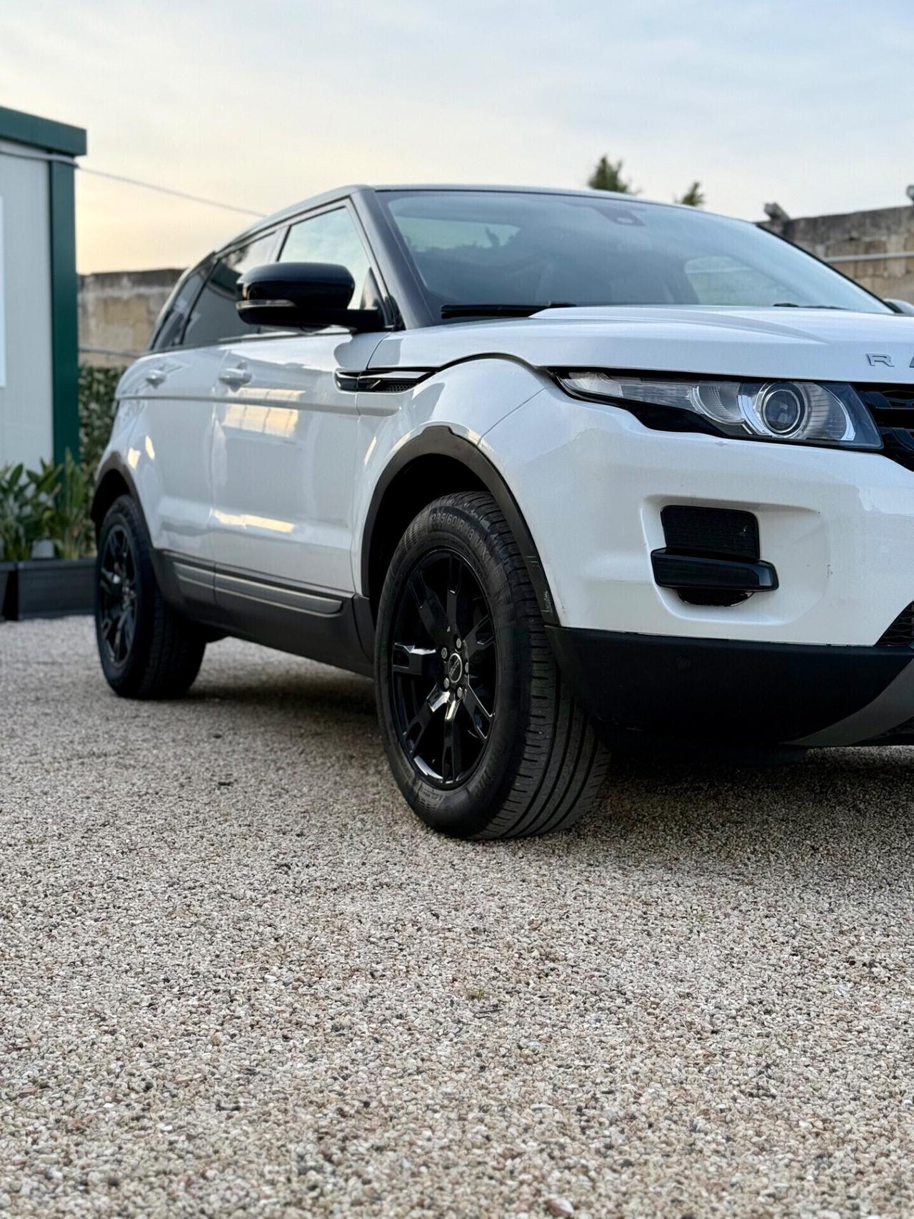 Land Rover Range Rover Evoque Range Rover Evoque 2.2 TD4 5p
