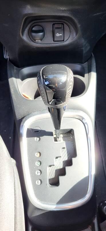 Toyota Yaris 1.5h Business