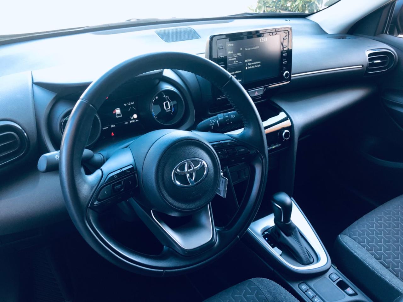 Toyota Yaris Cross 1.5 Hybrid 5p. carplay -telecamera