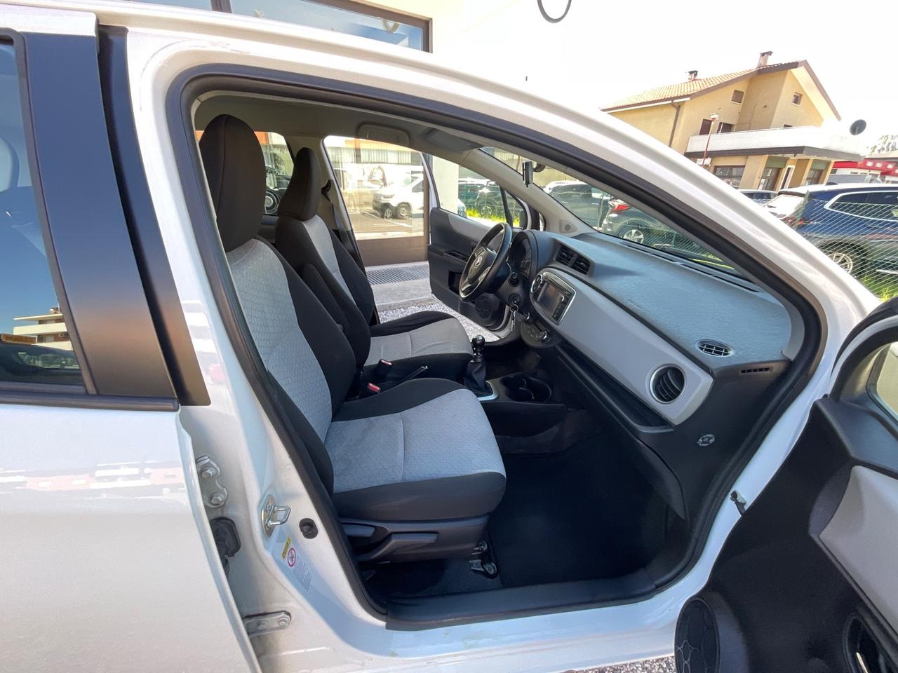 Toyota Yaris 1.4 D-4D 5 porte Lounge