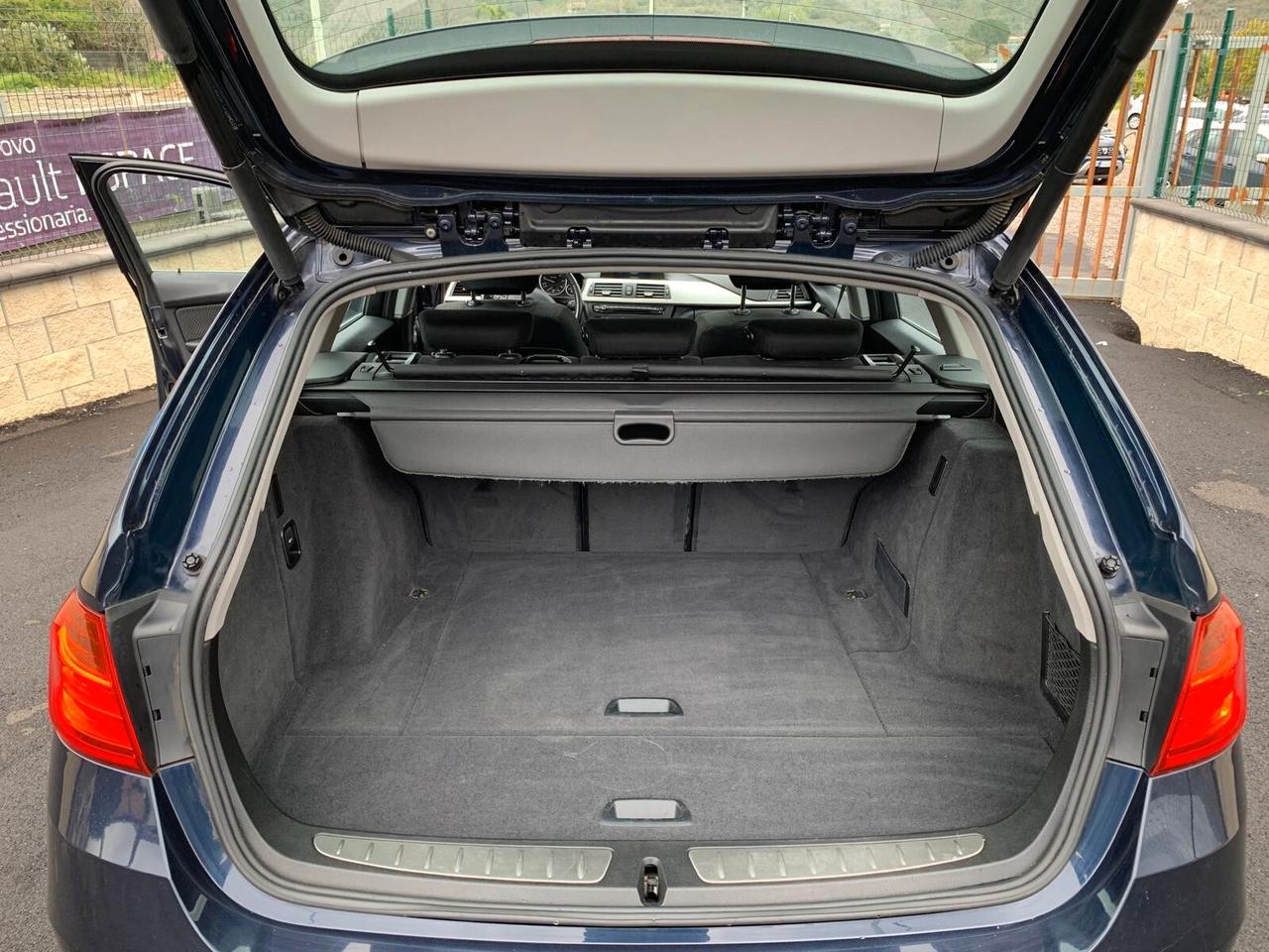 Bmw 320 320d xDrive Touring Business aut.