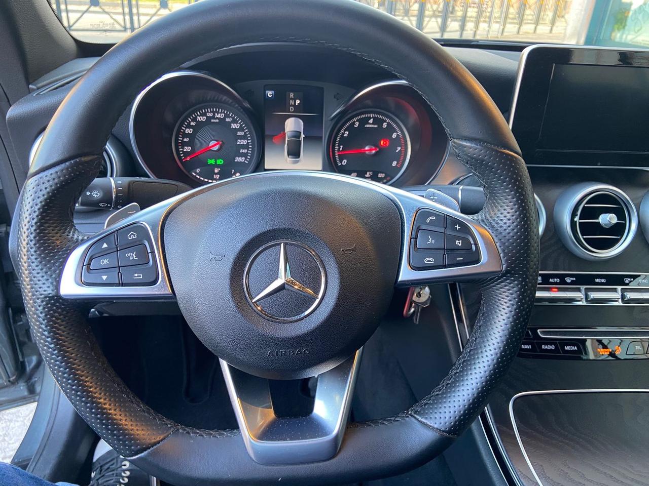 Mercedes-Benz C 200 AMG Line C 200