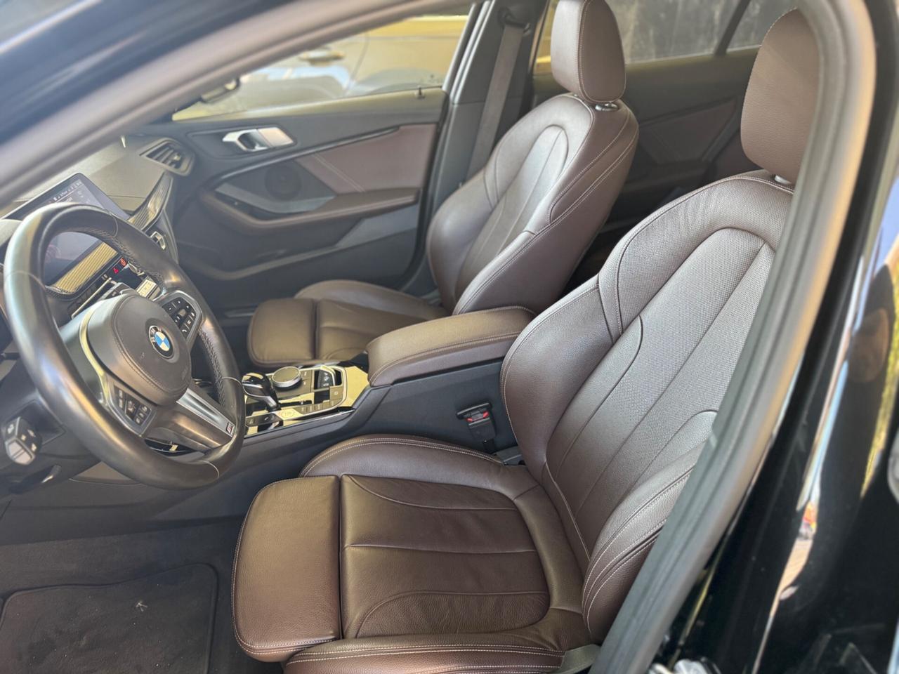 Bmw 120 120d 5p. Msport