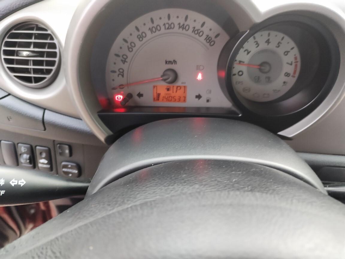 Daihatsu Trevis 1.0 AUTOMATICA MECCANICA YARIS 140000KM 12/2007