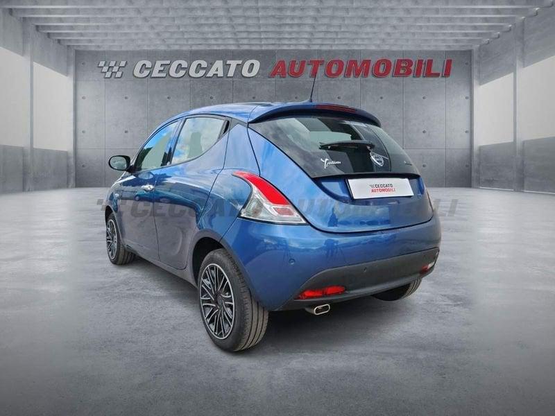 Lancia Ypsilon Ypsilon 1.0 firefly hybrid Gold s&s 70cv 5p.ti