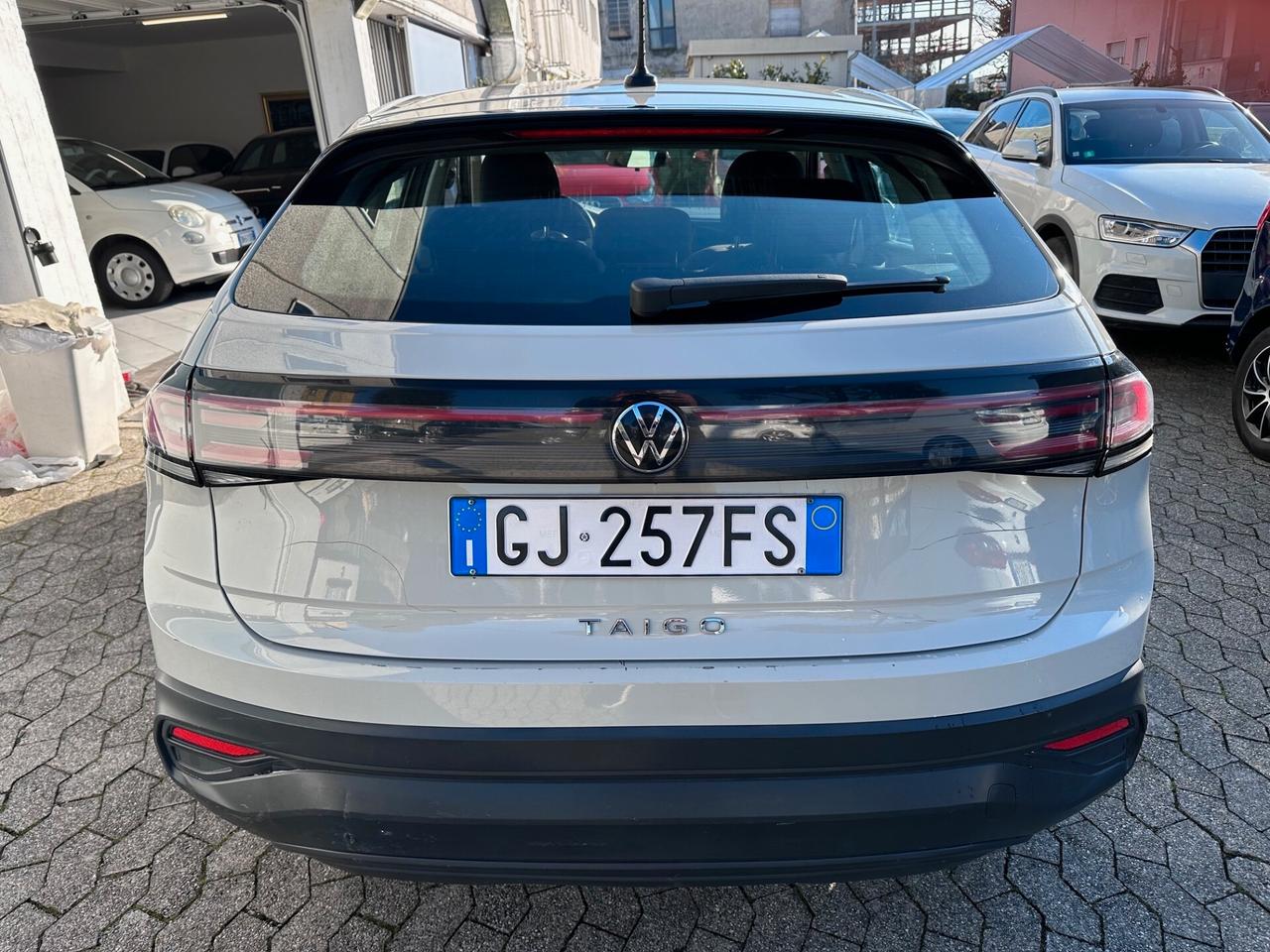 Volkswagen Taigo 1.0 TSI 110 CV DSG Life*EURO6*NEOPATENTATI