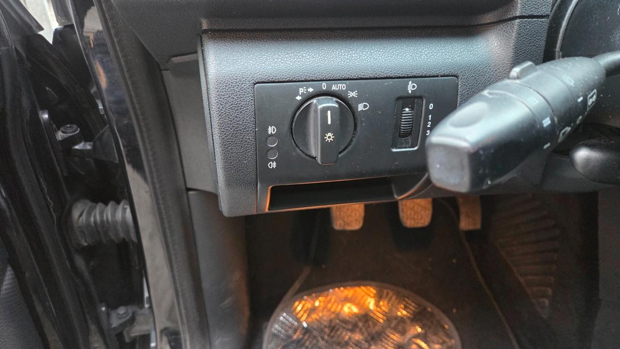 Mercedes-benz A 160 BlueEFFICIENCY Special Edition Sport