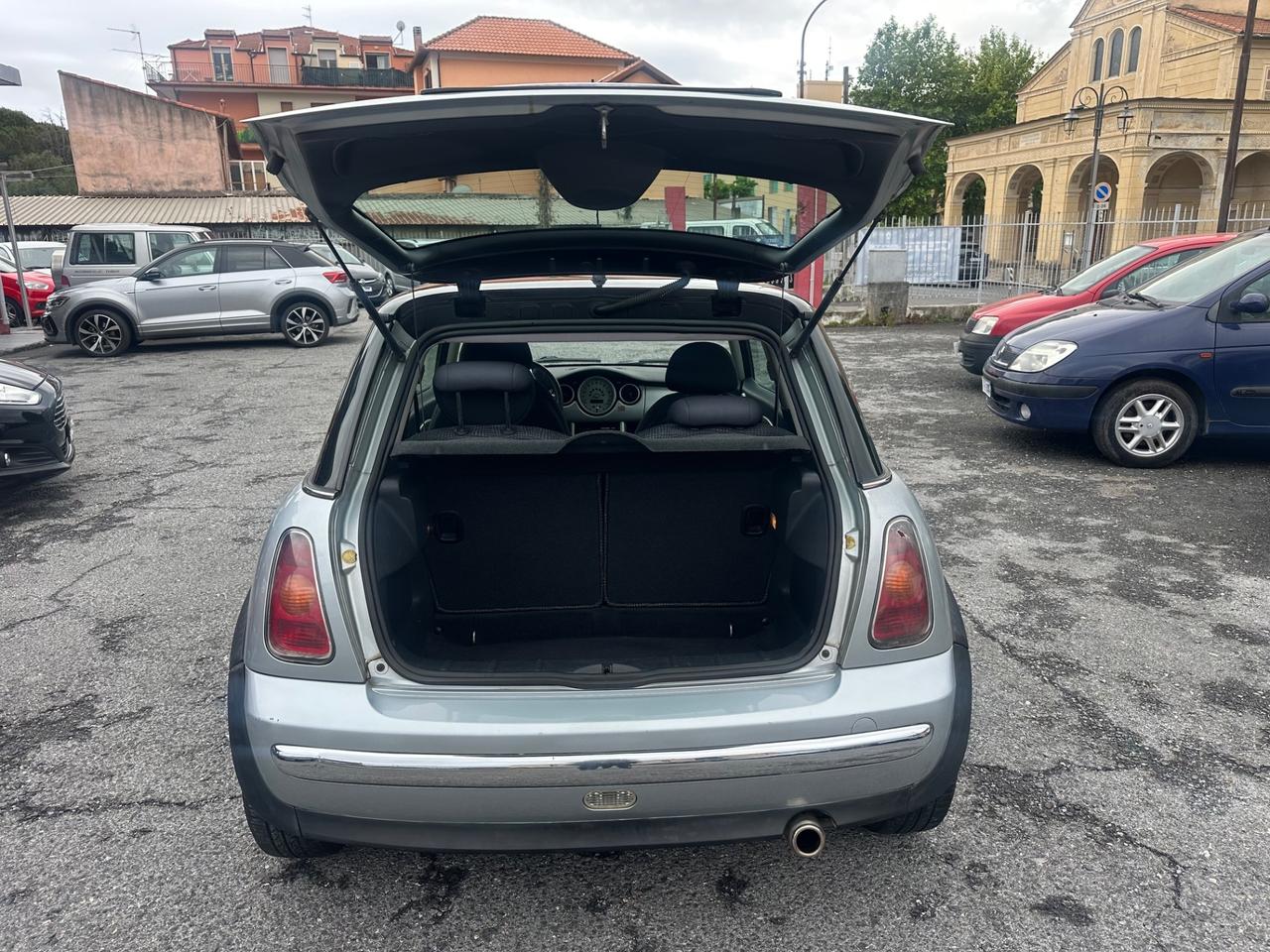 Mini 1.6 16V Cooper