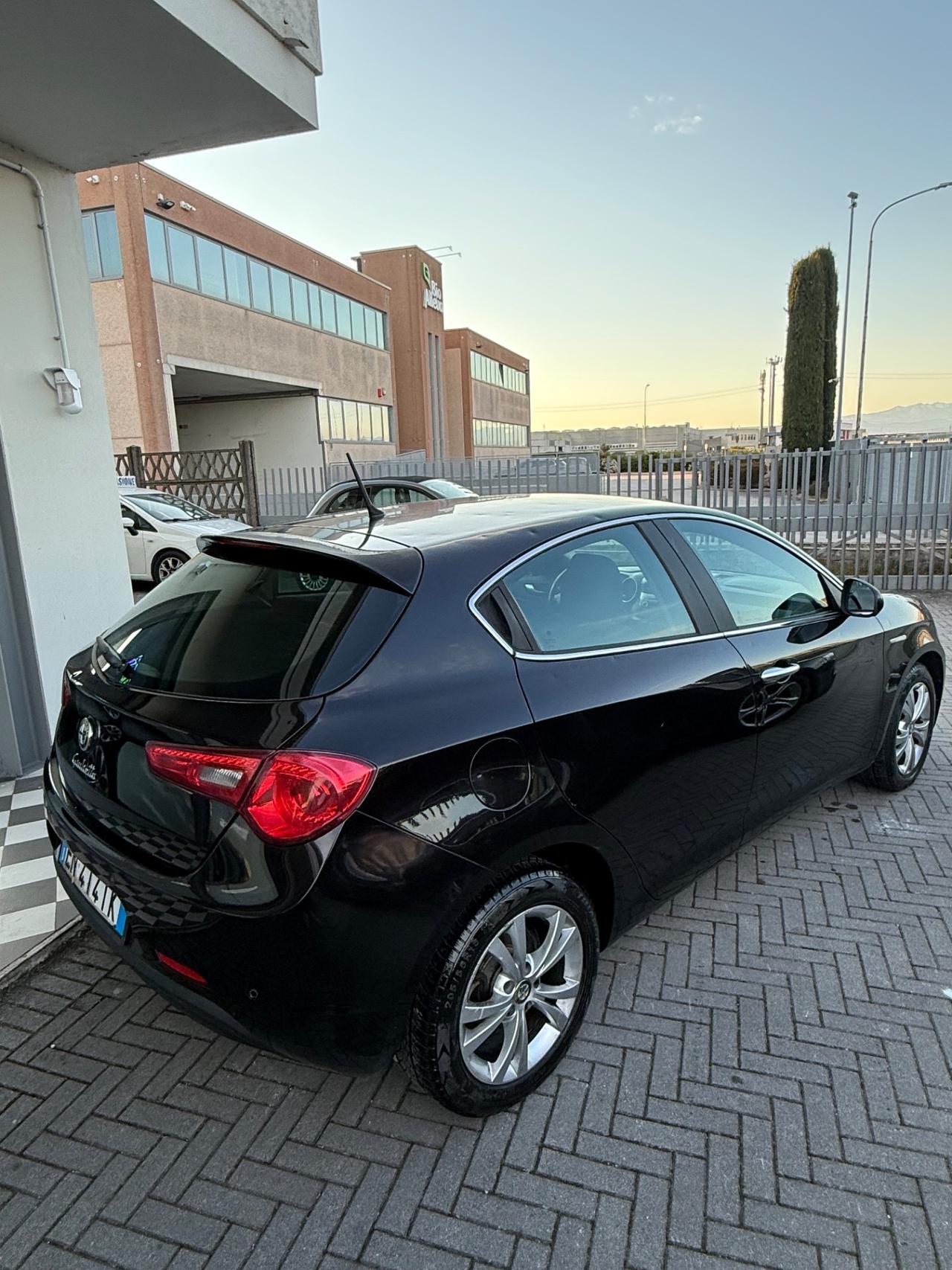 Alfa Romeo Giulietta 1.4 Turbo 120 CV GPL Distinctive