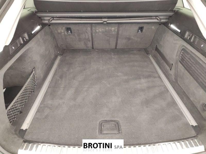 Audi A6 40 TDI 2.0 quattro S tronic S Line Edition