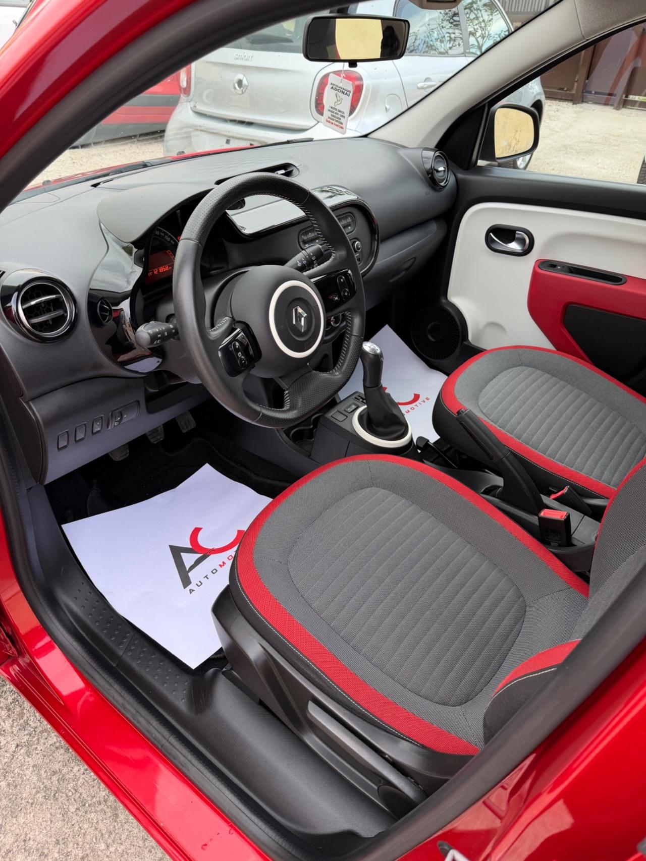 Renault Twingo SCe EDC Lovely