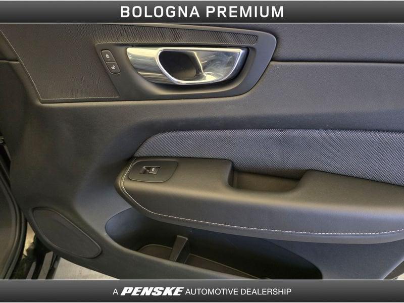 Volvo XC60 XC60 B4 (d) AWD Geartronic R-design