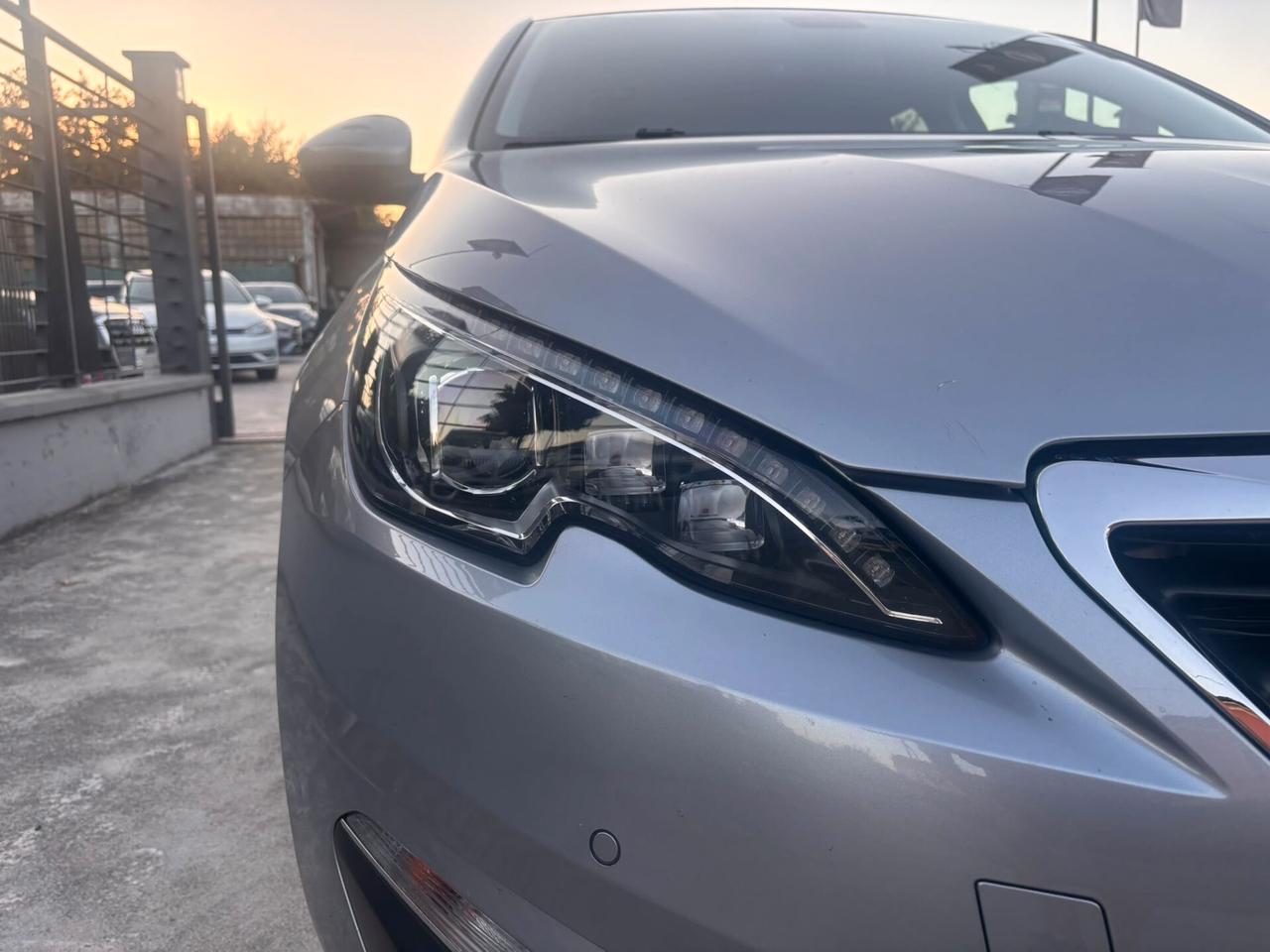Peugeot 308 BlueHDi 120 S&S EAT6 GT Line