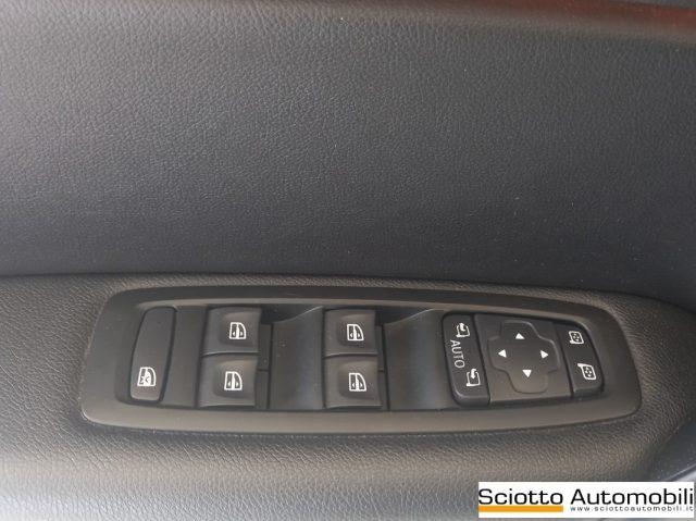 RENAULT Megane Mégane dCi 8V 110 CV EDC Energy Intens