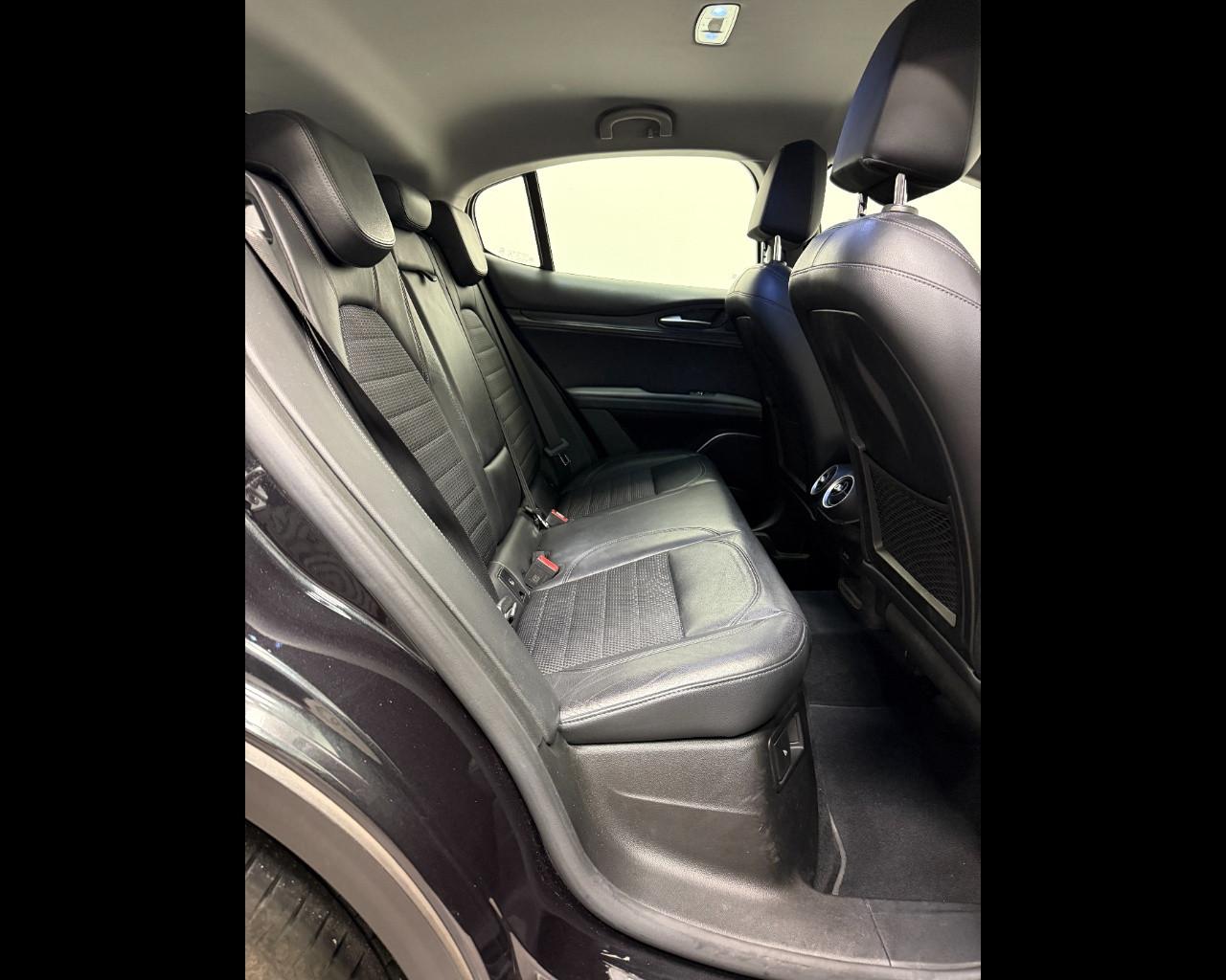 ALFA ROMEO STELVIO 2.2 T RWD AUTO SUPER