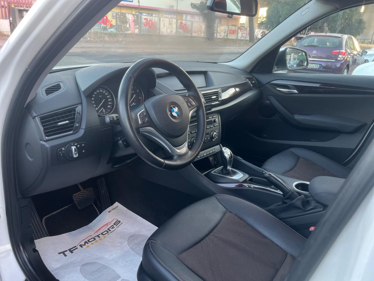 BMW X1 sDrive18d X Line - 12/2013