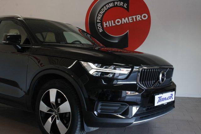 VOLVO XC40 D3 AWD Geartronic Momentum UNICOPROP. PELLE.